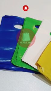 (15x22) 50 LEMBAR PLASTIK HD PLONG OVAL/ PLASTIK POND OVAL/ PLASTIK PACKING WARNA / SHOPPING BAG (PER PACK)