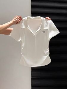 La Chapelle | Slimming White T-Shirt