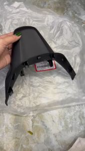 Chụp cóc đèn biển số zin hãng Honda xe SH đời 2017 đến 2019