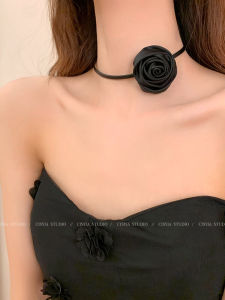 Black Rose Flower Necklace Womens Choker Luxury Minimalist Neckband Spring Ring Alloy Pendant Lockbone Chain Jewelry