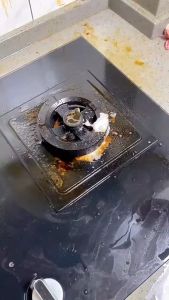 Chai kitchen mỏ vịt bình xịt vệ sinh nhà bếp 500ml Siêu Sạch Kitchen Cleaner