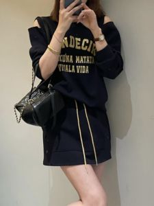 High Waist Shoulder Bared Sweatshirt And Skirt Set Womens Fashion Autumn Outfit Small Size Anti Aging Two Piece Set