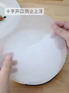 Kain Penyerap Minyak 12 Lembar Kertas Serap Minyak Gorengan Food Grade PP Non Woven 20 cm Diameter