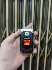 Sony Ericsson W300i Full original all operator