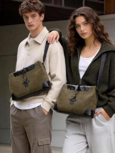 Pierre Cardin | Túi Đeo Ngực Da Bê Thật Mới Cho Nam