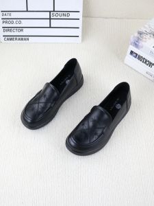 รองเท้า Loafers หนังวัวแท้ ส้นแบน ทรงหัวมน สำหรับผู้หญิง รองเท้าลำลอง รองเท้าสวมสบาย ฤดูใบไม้ผลิและฤดูใบไม้ร่วง รองเท้าแฟชั่น