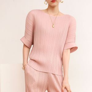 Casual Loose Fit round Neck Short Sleeve T-Shirt Womens Summer 2025 Design Sense Pleated Slimming Top Pure Color Polyester