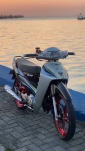 STRIPING STICKER LIS LES POLET honda karisma d 125 2003 2004 hitam silver list body standar kualitas terbaik ter murah Mahkota Stiker