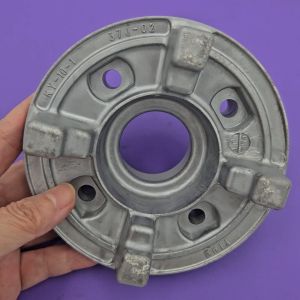 YAMAHA  RXZ  RXK CLUTCH HUB / HUB SPOCKET 100% ORI 37J-F5366-02