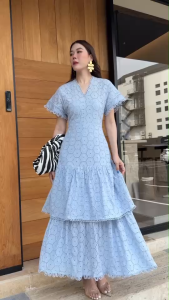 🔖Mirrorsister 50402.1 เดรสยาว เนื้อผ้าดีปักฉลุลายวงกลม คอวีแขนล้ำ ช่วงล่างเป็นกระโปรงยาวทรงAแต่งระบาย