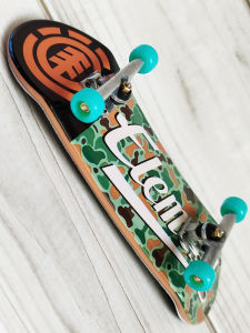 10cm Teenagers Children Mini Fingertip Finger Skateboard Plastic Board Zinc Alloy Separates Bracket Wheels Rotatable