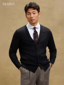 Heavyweight Business Casual V-Neck Knitted Sweater 370g