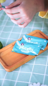 NEW PRODUCT [Micelly Refreshing] Tisu Pembersih Wajah - Tisu Micellar Water 15 pcs Refreshing Wipes