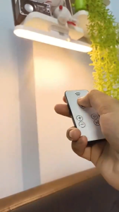 โคมไฟแม่เหล็ก โคมไฟLED ป้องกันตา โคมไฟตั้งโต๊ะชาร์จไฟได้ ไฟกลางคืน สำหรับตู้เสื้อผ้า โต๊ะทำงาน table lamp