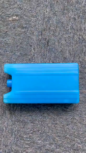 Ice Pack Reusable Cooler Blue Lunch Ice Pack Cooling Container Gel Ice Crystal Filled Box