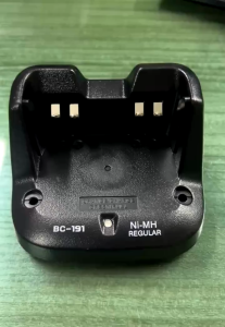 แท่นชาร์จ (เฉพาะแท่น)ICOM IC-80FXIC-V80IC-G80 (ฺรหัส BC-191)ทั้งเฉพาะแท่นเทียมและแท้