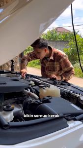 Waxouse Super Engine Degreaser: Cairan Pembersih Kerak Mesin Mobil dan Motor