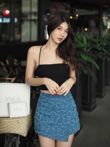 Cao Cấp Retro Váy Denim Nữ Muối Ngọt Ngào Thiết Kế Giảm Béo Đa Năng Chiều Dài Ngắn Màu Xanh Bất Đối Xứng Có Dây Kéo