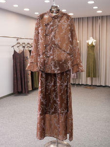 Silk Embroidered Shirt And Skirt Set Chinese National Style Vintage Positioning Split Button Half-length Summer Skirts