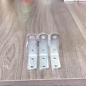 10 CÁI KE GÓC VUÔNG 40MMx17MMx40MM LOẠI DÀY TỐT