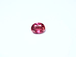1.08 cts(การัต) พลอยทัวร์มาลีน พลอยเเท้. Natural Pink Tourmaline. | UC-0010