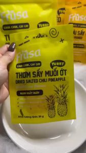 Thơm sấy muối ớt ăn vặt FRUSA 35g/100g