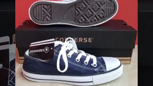 Sepatu sneakers kanvas wanita import murah terbaru kekinian cewek cowok keren pria kerja sekolah