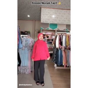 Anindya Fashion Presents Baju Atasan Wanita Merah Agustusan 7407 Dapatkan Gaya Timeless Dengan Sentuhan Modern Desain Polos Full Kancing Aktif Bahan Rayon Premium Good Quality Halus Adem Look Casual Simple Basic Kekinian Model Terbaru 2023