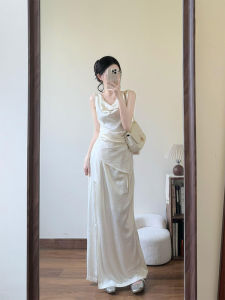 YUFUQING | Fashionable Solid Color Two-Piece Set Women Spring 2025 New Asymmetrical Pleated French Collar Sleeveless Top Half Skirt