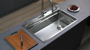 ZUHNE Oslo 2-Ledge Workstation Stainless Steel Single Bowl Kitchen Sink with Accessories (Top Mount or Flush Mount)