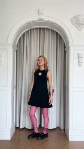 Mellow Everyday - Twiggy Dress เดรสเเขนกุด เจาะอก รูดโบว์