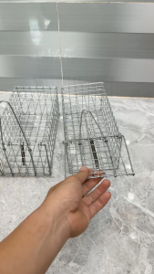 Bẫy Chuột Cống Nhum 10x12x24cm Có Khoen Chống Sẩy