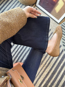 High Waist Slim Fit Micro Flared Jeans Womens Casual Style Water Washed Denim Fabric mid Stretch Standard Edition Jeans