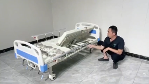 Giường Bệnh nhân 4 Tay Quay Lucass GB-C31 - Đa Chức Năng (Nghiêng trái và phải nâng đầu cân và có bô vệ sinh)