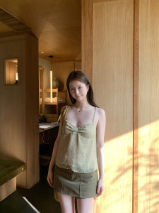 Áo Camisole Hở Lưng Hoa Văn Mùa Hè Màu Xanh Độc Đáo
