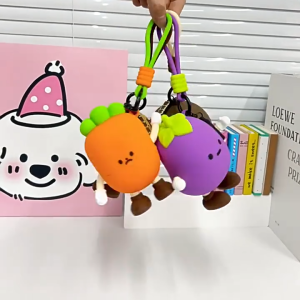 🇹🇭[พร้อมส่งจากกทม.] 🥑 🥕 Mini Veggie Bag กระเป๋าผักน้อยน่ารัก พวงกุญแจซิปสุดคิ้วท์ ของขวัญสุดน่ารัก ใส่หูฟังได้