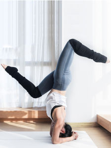 TOYOGI Professional Yoga Socks Womens Over-Knee Long Tube Winter Warm Yoga Chunky Socks Pilates Thick Sock Covers