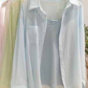 เสื้อเชิ้ตผ้าไหมฝรั่งเศสกันแดดสำหรับผู้หญิงในช่วงฤดูร้อน เสื้อเชิ้ตผ้าชีฟองระบายอากาศบาง สายเดี่ยว คลุมไหล่ ทรงหลวม เสื้อตัวบน