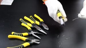 3 cái Bộ công cụ kìm hạng nặng 8 inch Bộ công cụ kìm mũi dài Bộ công cụ kìm hạng nặng Vise (kéo dây 8 inch + kìm mũi nhọn 8 inch + kìm hàm chéo 6 inch)