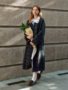 DUSHU | Detachable Lace Collar Plaid Wool Double-Faced Coat