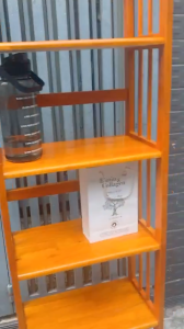 Kệ sách 5 tầng  sâu 28cm  ngang 40cm  cao 150 cm  gỗ cao su màu cherry  bóng đẹp đã xử lý tẩm sấy chống mối mọt bền hơn nhiều so với gỗ thông và MDF. Đa năng dễ di dời.tháo ráp.