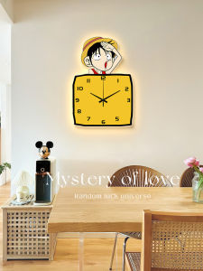 Creative Cartoon Wall Clock Decorative Kitchen Living Room Sea Thief King Theme Hanging Clock Wood Material Battery Powered