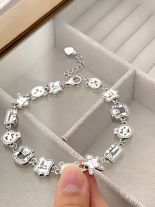 Rantai Tangan Gingerbread Charm Bracelet Cute Cartoon Aesthetic Fashion Jewelry INS Style Cute Charm