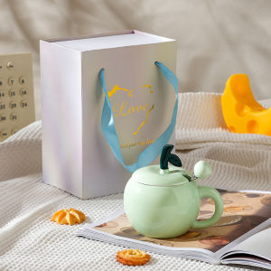 JIFANPAUL | Cute Apple Ceramic Breakfast Cup with Lid and Spoon for Couples