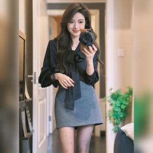 YUFUQING | Elegant Grey Shirt And Black Bowtie Blouse Set European Style Spring 2025 Polyester Long Sleeve Short Skirt Fashion Ensemble