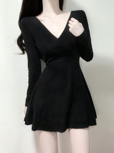 Autumn 2024 New Arrival Sweet and Spicy V Neck Dress Pure Desire Small Sized Mans Wear Waist Tight Slimming and Short Black Dress