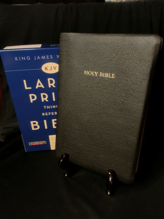 GENUINE LEATHER LARGE PRINT THINLINE REFERENCE KJV BIBLE | Lazada PH
