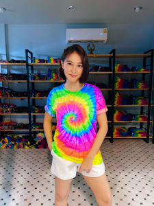 มาใหม่ เสื้อมัดย้อมเรืองแสง สีสวยสุดๆ (ย้อมสีทุกตัว ไม่ใช่พิมพ์ลาย)