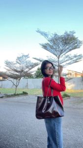MAGIA Sonya Bag Redwine Leather Totebag