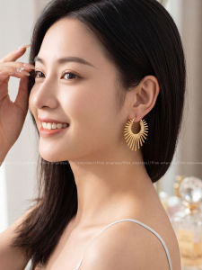PINK EMPRESS | Bông Tai Hoa Hướng Dương Kim Loại Phong Cách Retro Đơn Giản Kích Cỡ Lớn